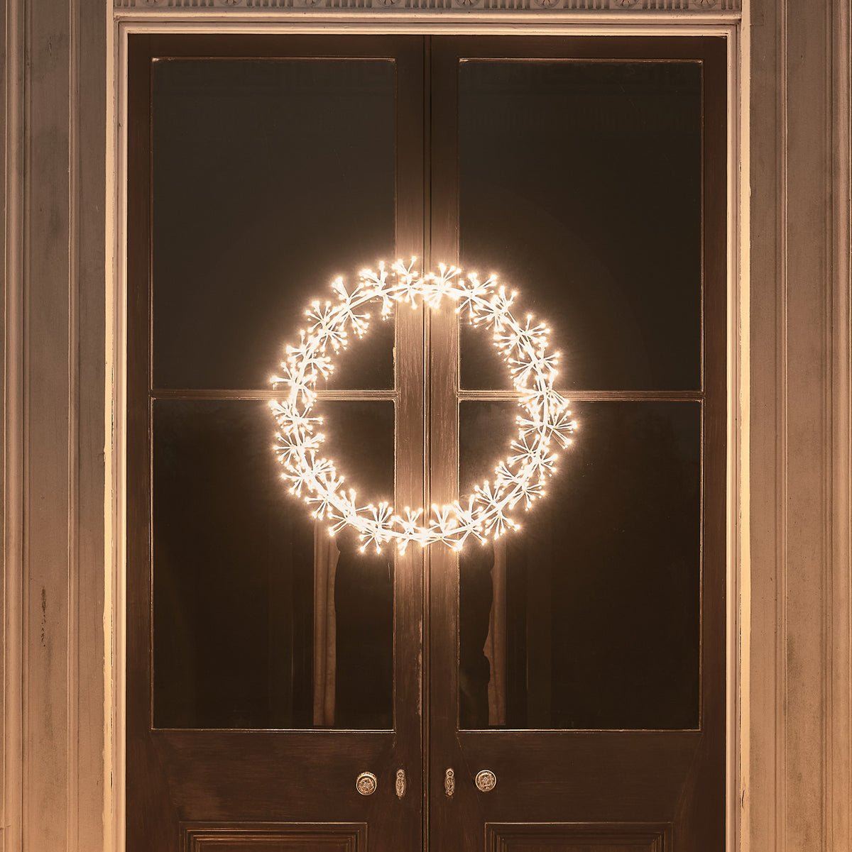 L4F25013_Cluster-Weihnachtskranz-78-cm