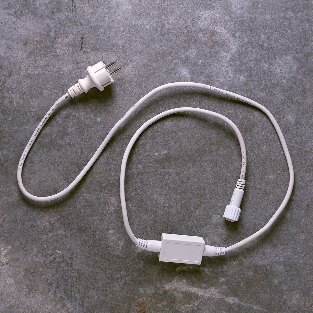 Pro-Connect-Stecker-Weiß