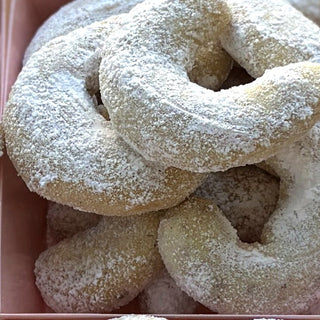 Vanillekipferl – Freshly Baked German Vanilla Crescents (8 oz)
